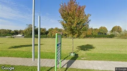 Bedrijfsruimtes for rent in Aalsmeer - Photo from Google Street View