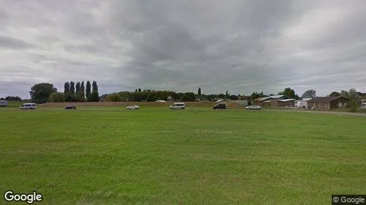 Bedrijfsruimtes for rent i Aalsmeer - Foto uit Google Street View