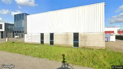 Bedrijfsruimtes for rent in Vlaardingen - Photo from Google Street View