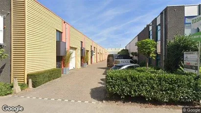 Bedrijfsruimtes for rent in Zaanstad - Photo from Google Street View Bedrijfsruimtes for rent in Zaanstad - Photo from Google Street View
