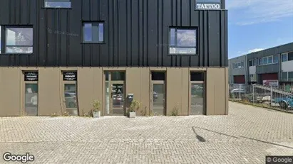 Bedrijfsruimtes for rent in Zaanstad - Photo from Google Street View Bedrijfsruimtes for rent in Zaanstad - Photo from Google Street View