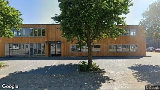 Bedrijfsruimtes for rent i Tiel - Foto uit Google Street View