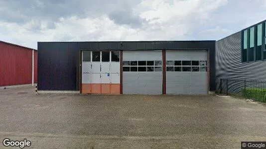 Bedrijfsruimtes for rent i Tilburg - Foto uit Google Street View