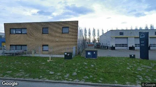 Bedrijfsruimtes for sale i Amsterdam Westpoort - Foto uit Google Street View