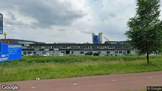 Bedrijfsruimtes for rent i Diemen - Foto uit Google Street View
