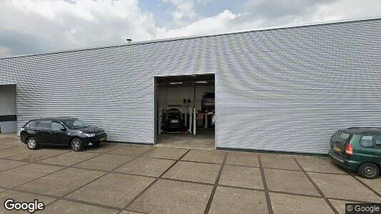 Bedrijfsruimtes for rent i Weesp - Foto uit Google Street View