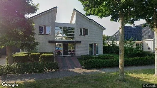 Bedrijfsruimtes for sale i Almere - Foto uit Google Street View