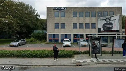 Bedrijfsruimtes for rent in Rotterdam Overschie - Photo from Google Street View