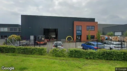 Bedrijfsruimtes for rent i Halderberge - Foto uit Google Street View