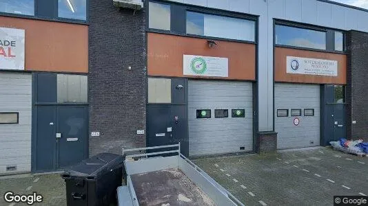 Bedrijfsruimtes for sale i Rotterdam Charlois - Foto uit Google Street View