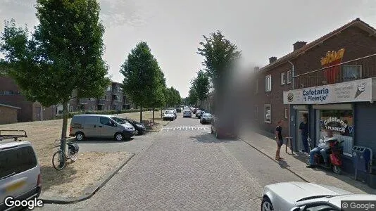 Bedrijfsruimtes for rent i Den Bosch - Foto uit Google Street View