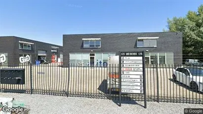 Bedrijfsruimtes for rent in Breda - Photo from Google Street View