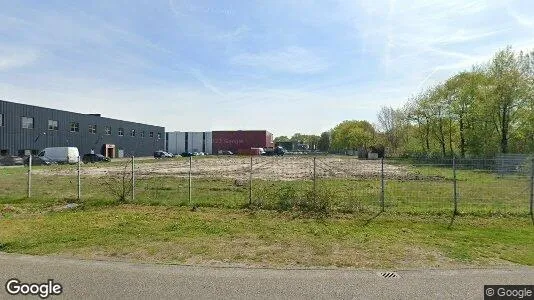 Bedrijfsruimtes for sale i Oosterhout - Foto uit Google Street View