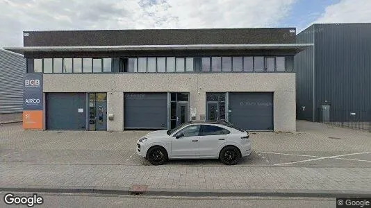 Bedrijfsruimtes for rent i Best - Foto uit Google Street View