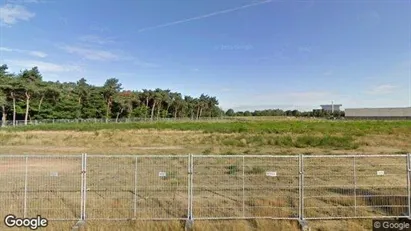 Bedrijfsruimtes for rent in Oosterhout - Photo from Google Street View