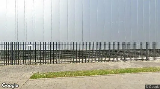 Bedrijfsruimtes for rent i Rotterdam Hoogvliet - Foto uit Google Street View