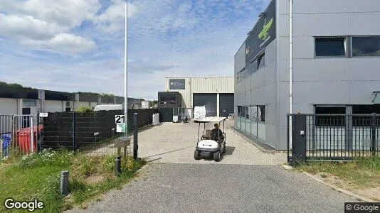 Bedrijfsruimtes for rent i Almere - Foto uit Google Street View