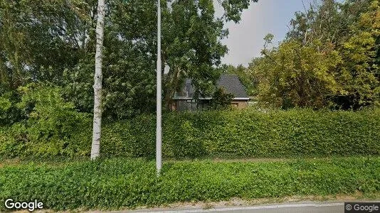 Bedrijfsruimtes for rent i Aalsmeer - Foto uit Google Street View