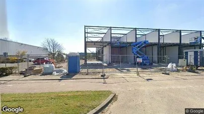 Bedrijfsruimtes for rent in Oud-Beijerland - Photo from Google Street View