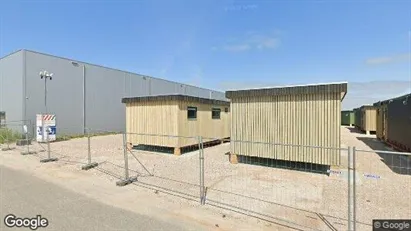 Bedrijfsruimtes for rent in Nieuwkoop - Photo from Google Street View