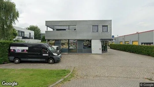 Bedrijfsruimtes for rent i Almere - Foto uit Google Street View