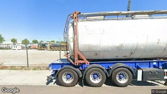 Bedrijfsruimtes for rent i Dordrecht - Foto uit Google Street View