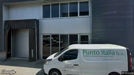 Bedrijfsruimtes for rent i Uithoorn - Foto uit Google Street View