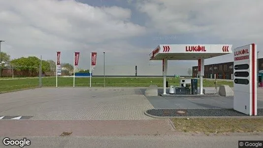 Bedrijfsruimtes for rent i Buren - Foto uit Google Street View