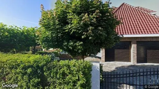 Bedrijfsruimtes for sale i Almere - Foto uit Google Street View