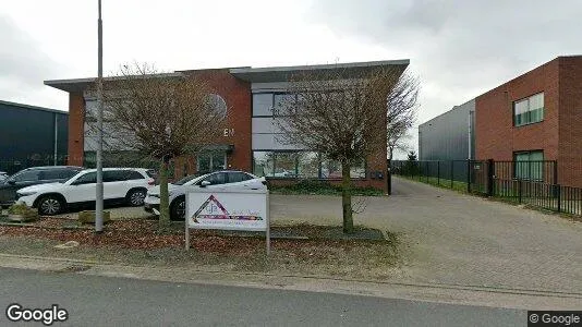 Bedrijfsruimtes for rent i West Maas en Waal - Foto uit Google Street View
