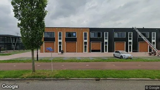 Bedrijfsruimtes for rent i Halderberge - Foto uit Google Street View