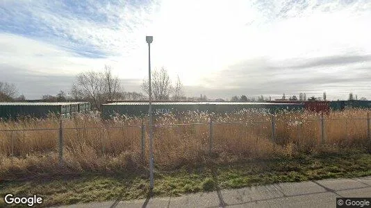 Bedrijfsruimtes for rent i Haarlemmerliede en Spaarnwoude - Foto uit Google Street View