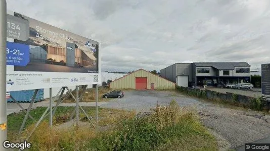 Bedrijfsruimtes for rent i Aalsmeer - Foto uit Google Street View
