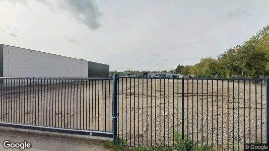 Bedrijfsruimtes for rent i Best - Foto uit Google Street View