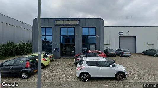 Bedrijfsruimtes for rent i Rotterdam Overschie - Foto uit Google Street View