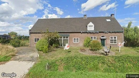 Bedrijfsruimtes for rent i Best - Foto uit Google Street View