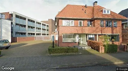 Bedrijfsruimtes for rent in Enschede - Photo from Google Street View