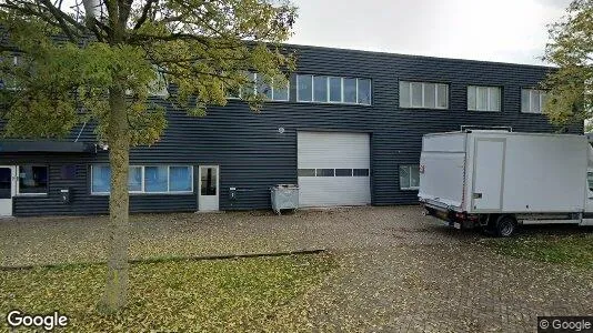 Bedrijfsruimtes for rent i Waalwijk - Foto uit Google Street View