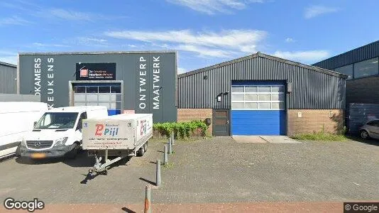 Bedrijfsruimtes for rent i Hardinxveld-Giessendam - Foto uit Google Street View
