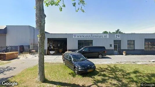 Bedrijfsruimtes for rent i Oss - Foto uit Google Street View