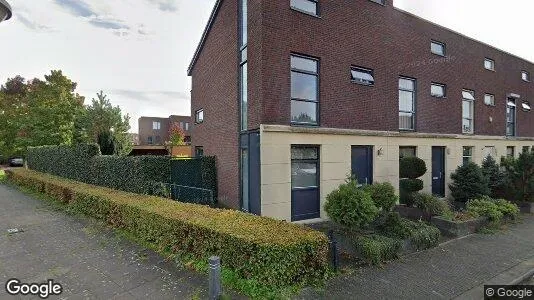 Bedrijfsruimtes for sale i Almere - Foto uit Google Street View