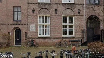 Bedrijfsruimtes for rent in Utrecht Oost - Photo from Google Street View