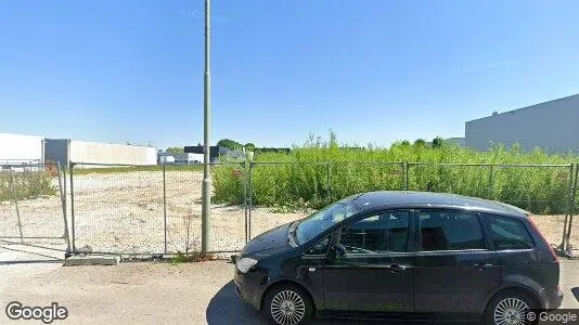 Bedrijfsruimtes for rent i Dordrecht - Foto uit Google Street View