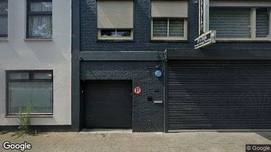 Bedrijfsruimtes for sale i Breda - Foto uit Google Street View