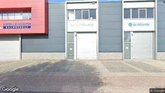 Bedrijfsruimtes for rent i Huizen - Foto uit Google Street View