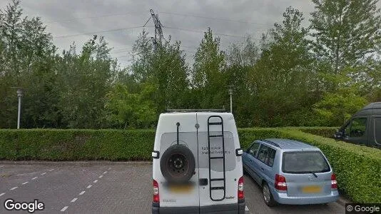 Bedrijfsruimtes for rent i Almere - Foto uit Google Street View