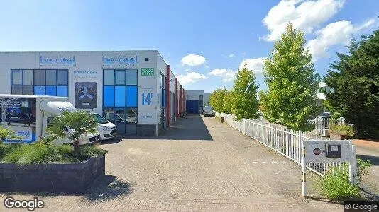 Bedrijfsruimtes for rent i Pijnacker-Nootdorp - Foto uit Google Street View