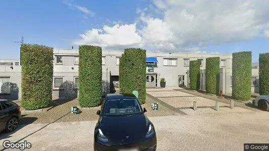 Bedrijfsruimtes for rent i Gemert-Bakel - Foto uit Google Street View