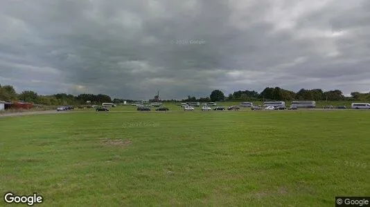 Bedrijfsruimtes for rent i Aalsmeer - Foto uit Google Street View