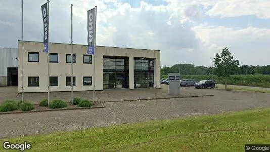 Bedrijfsruimtes for rent i Tilburg - Foto uit Google Street View